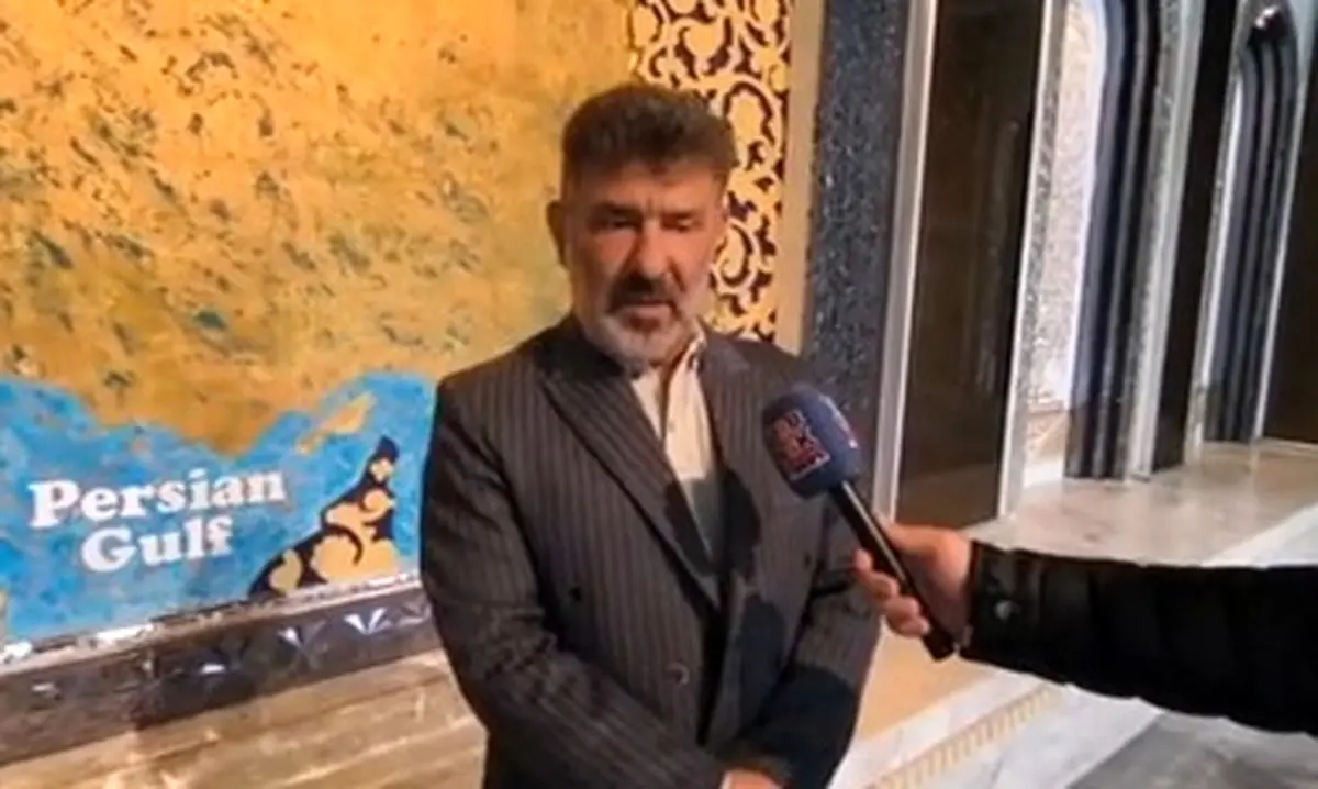 حدادیان: رضا پهلوی توان اداره یک شرکت را هم ندارد