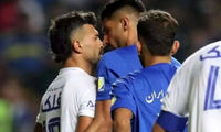 استقلالی‌ها در بازی جنجالی اهواز بدهکار هم شدند