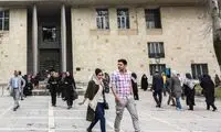 صف باورنکردنی در تهران برای بازدید از کاخ نیاوران