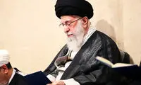 انتشار تصویر رهبر شهید در لباس احرام