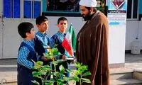 پیشنهاد استقرار طلاب و روحانیون در مدارس