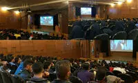 اکران «دارکوب» با چراغ روشن برای جلوگیری از اختلاط دختر و پسر!