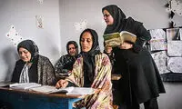 عکس: نهضت سواد آموزی بانوان