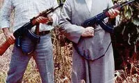 عكسی متفاوت از سيداحمد خمينی