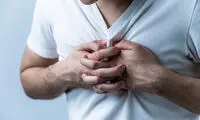 رفلاکس معده چیست؛ علت، علائم و درمان