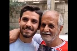 خاص‌ترین ماشین دنیا حاصل عشق یک پیرمرد به پرسپولیس