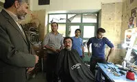 تصویر «رضا عطاران» در اتاق گریم