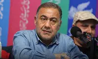 خسرو احمدی در بیمارستان بستری نیست