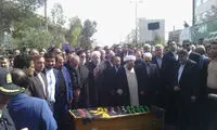 نماز روحانی بر پیکر مادر همسرش +عکس
