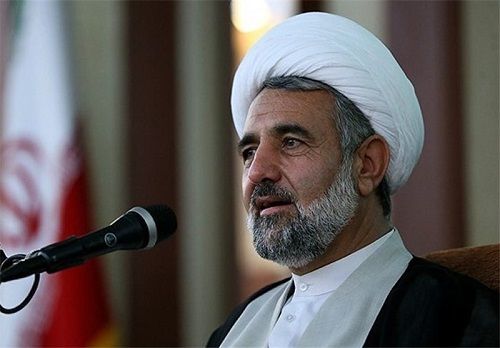 ذوالنور: رئیس‌جمهور در ایران مثل کمک خلبان است
