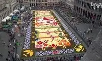 ساخت فرش 1800 متری با 600000 گل طبیعی