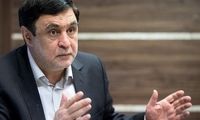 فعال اصولگرا: مگر زنِ در حد رئیس‌جمهوری داریم؟