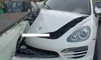 عکس: تصادف شدید پورشه با پیکان وانت