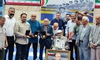 مردی که بوی تختی را می‌دهد!