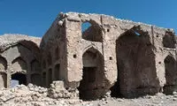 تکذیب خبر فروپاشی کاخ کیومرث در داراب