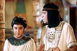 تصویری از یوزارسیف و هونیفر در بیت رهبری