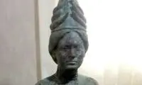 مجسمه ۲ هزار ساله تقلبی از آب درآمد
