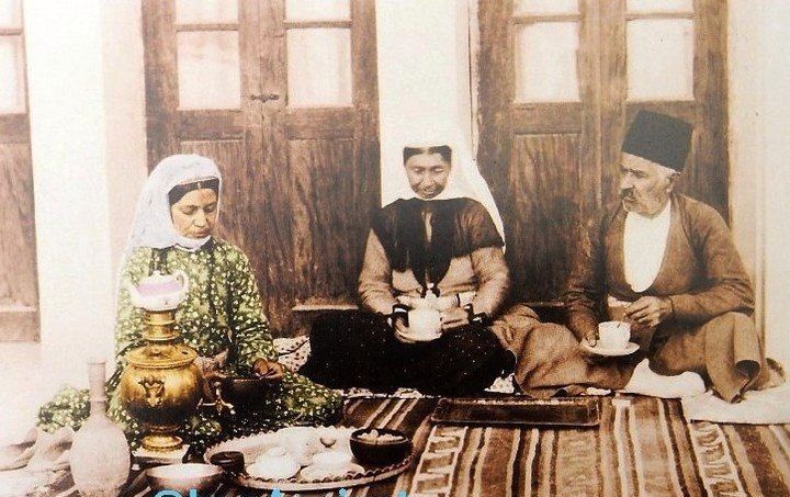 عکس‌ صد ساله و دیدنی از یک خانواده اصفهانی 