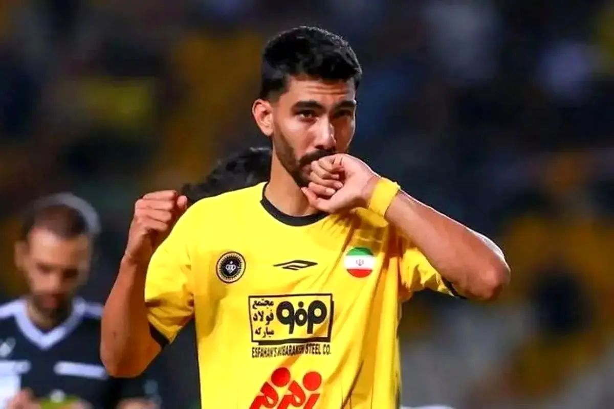  شکار بزرگ پرسپولیس از اصفهان 