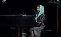 عکس: هدیه شهرداد روحانی به مادرش