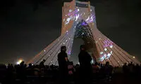 عکس: برج آزادی نورباران شد
