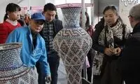 ساخت گلدان‌های چینی بی نظیر با کارت بازی