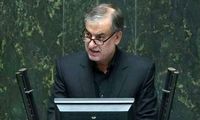 حجاب زنان، بیرون از ادارات ۹۰درجه تغییر می‌کند
