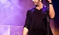 پا به صحنه می‌گذارم، استرسم از بین می‌رود!