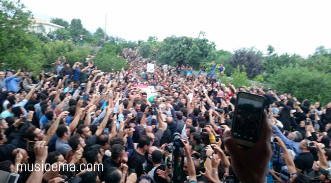 تصویری از ازدحام جمعیت در تشییع حبیب