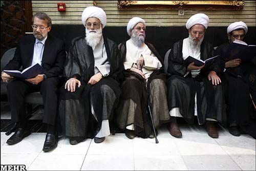 سیاستمداران در ترحیم پدر حسن روحانی