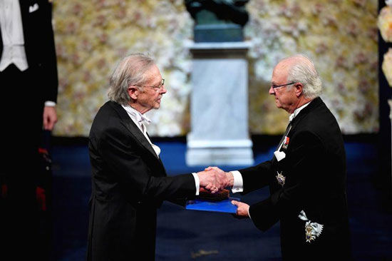 جایزه جنجالی نوبل ادبیات ۲۰۱۹ اهدا شد