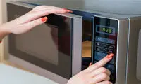 این غذاها را با «مایکروویو» گرم نکنید!