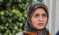 ژست‌های شیک دختر محمودنقاش در یک کافه سنتی