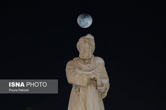 «ابرماه سرخ آبی» و «ماه‌گرفتگی آبی» در ایران