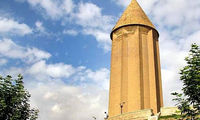 برج قابوس در سیلاب آسیب ندید