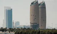 معماری زیبای برج های دوقلوی ابوظبی