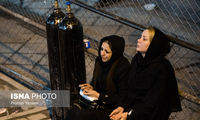 چشمان گریان، خیره به آوار پلاسکو