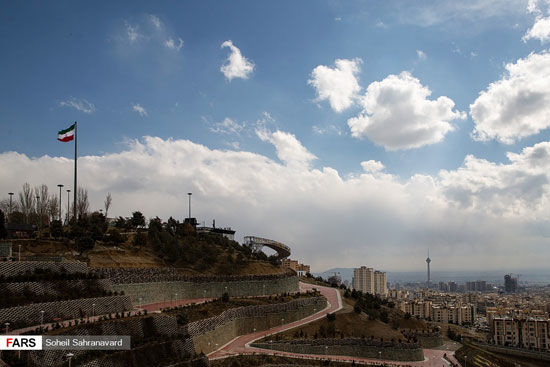 آسمان امروز تهران در وضعیت پاک