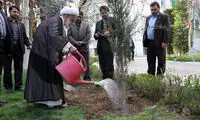 درختکاری آیت الله جنتی +عکس