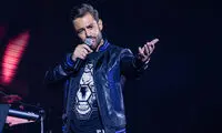 تاک شو مد و لباس با اجرای رضا گلزار!