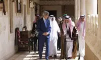 سعود الفیصل دست به واکر شد +عکس