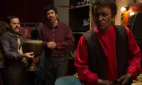 حمیدرضا آذرنگ: مي خواهند‌ هويت تئاتر را بگيرند‌