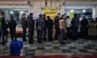 شغلی با درآمد میلیونی؛ صف بِایست، پول بگیر!