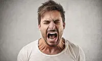 با غذا خوردن خشمتان را سرکوب نکنید!