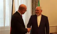 رایزنی ظریف با نخست وزیر چک در پراگ