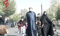 رئیس سازمان تبلیغات با خانواده در مراسم اربعین