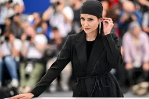 پریناز ایزدیار صداوسیما را تحریم کرد