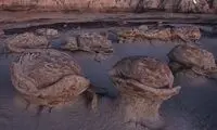 منظره عجیب و غریب و بیگانه بیستی بدلندز