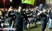 زنجیرزنی آقای گل پرسپولیس در زادگاهش