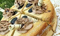 بفرمایید یک چیزکیک نسکافه ایِ رژیمی!